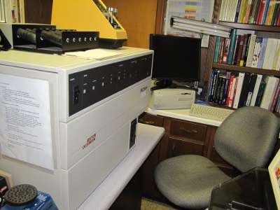 facscan used for flow cytometry used at the Windsor Animal Clinic